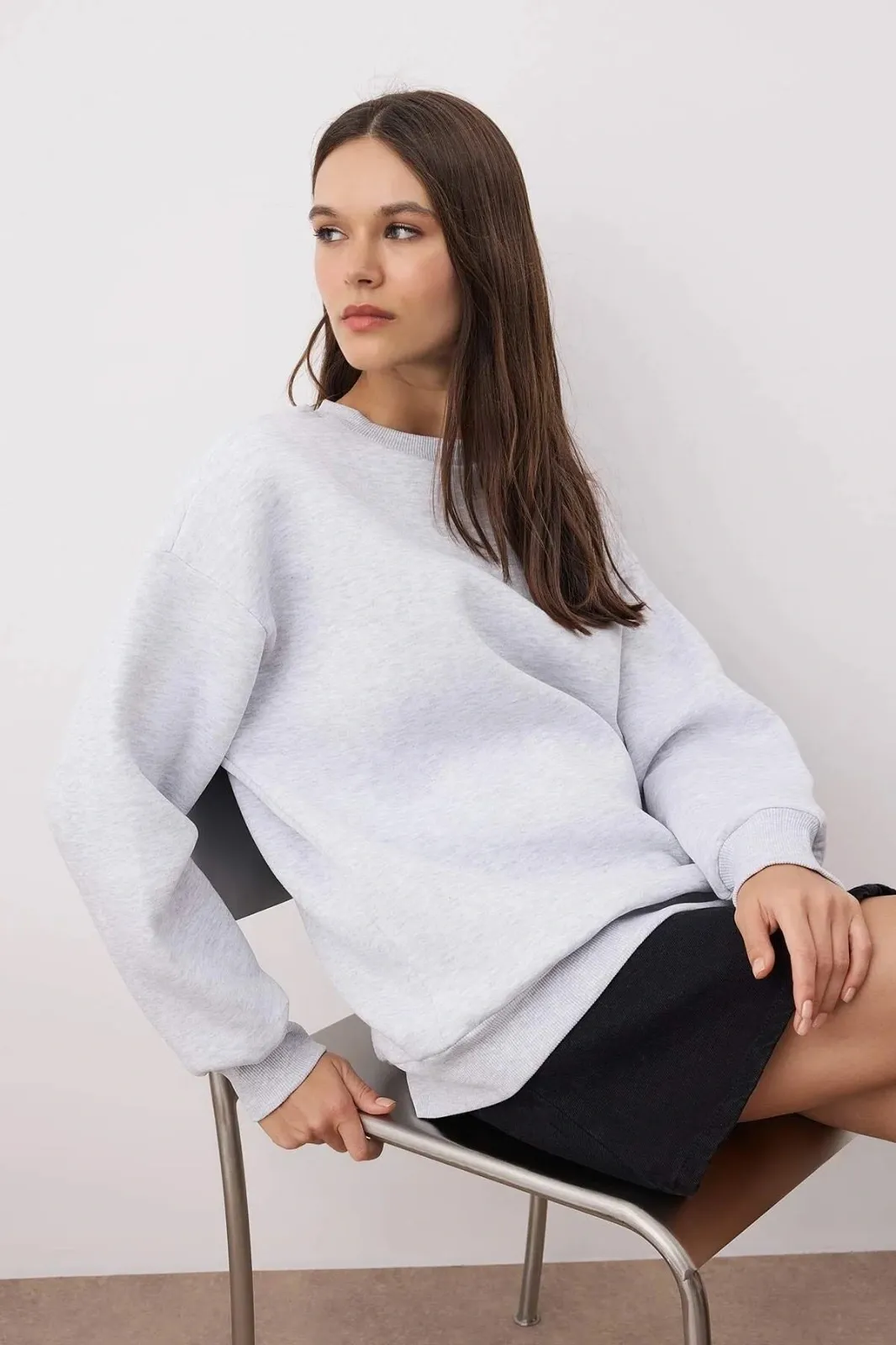 3 iplik şardonlu bisiklet yaka sweatshirt gri — görsel 4 · 3HB5DTF3DO