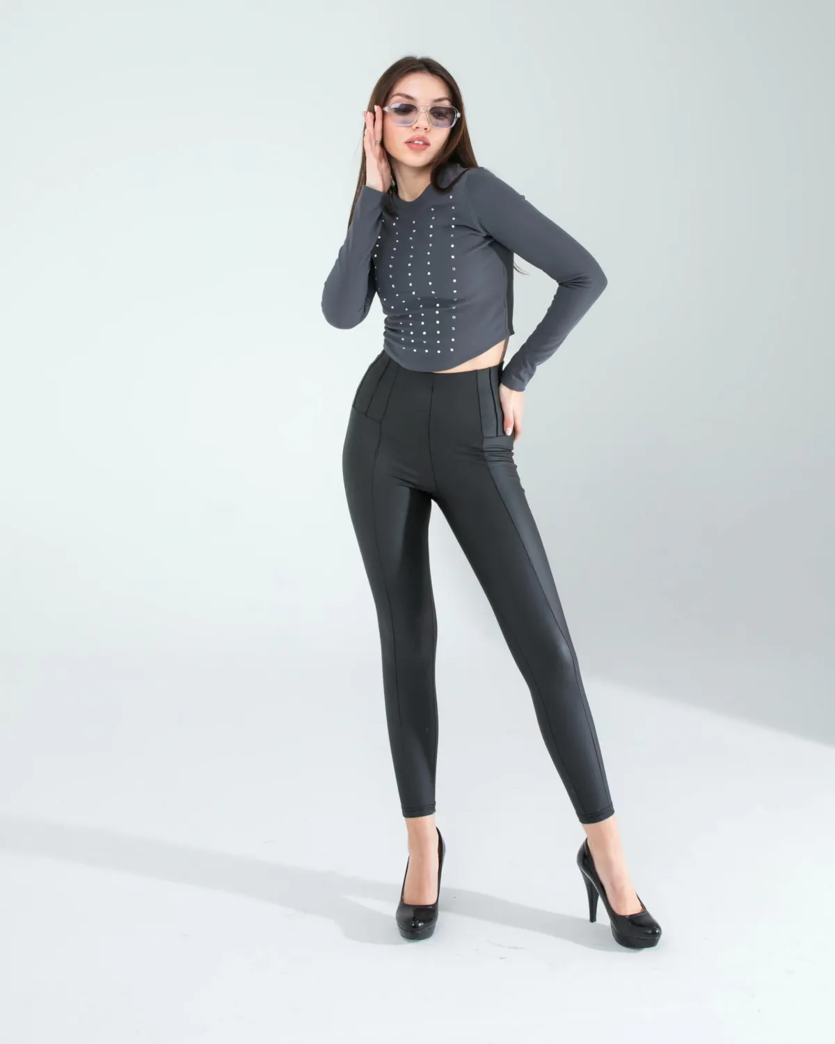 Gri Taşlı Body — görsel 4 · KV2025010032