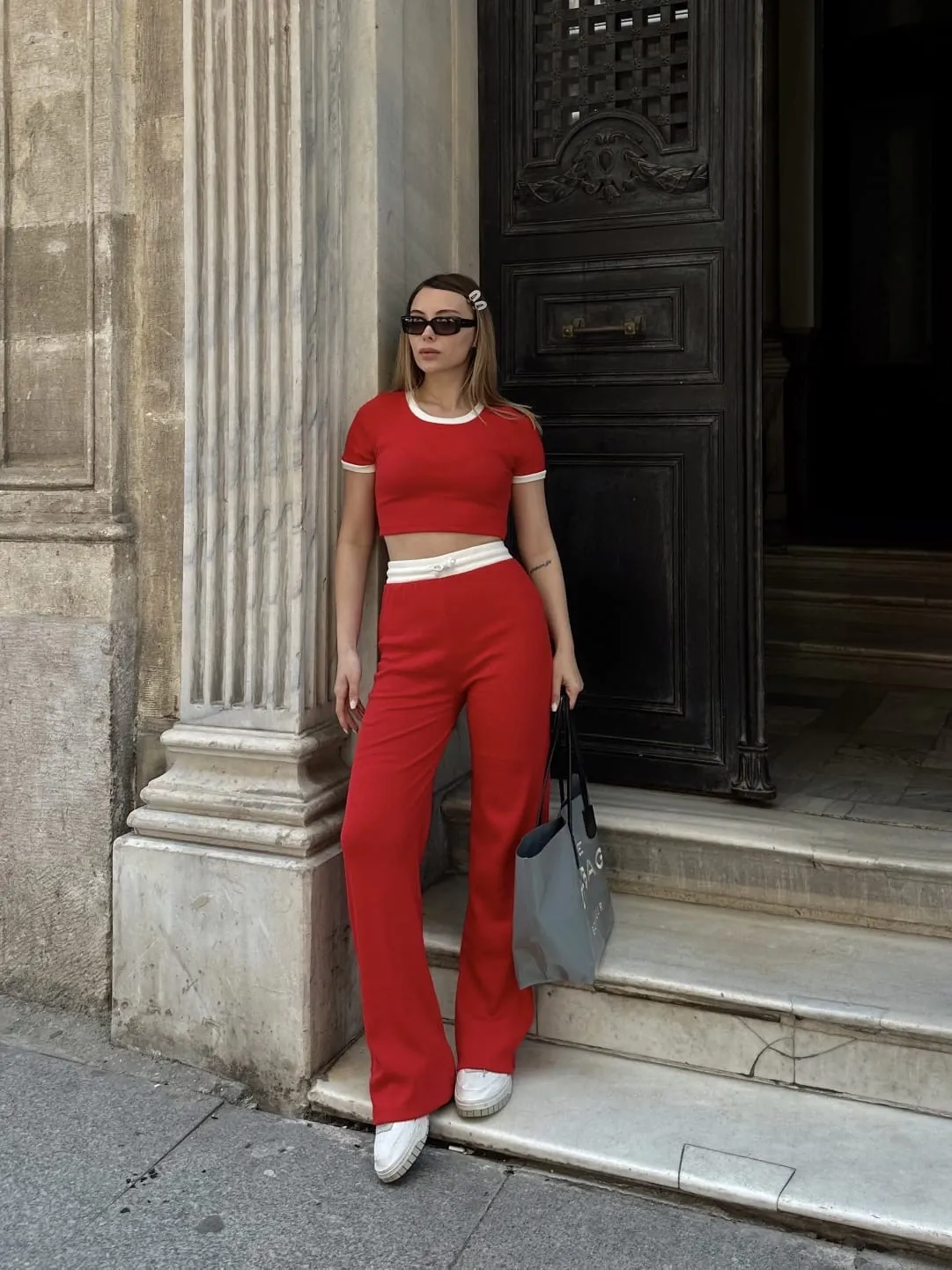 Crop pantolon biyeli takım kırmızı — görsel 4 · G75L4KEVWR