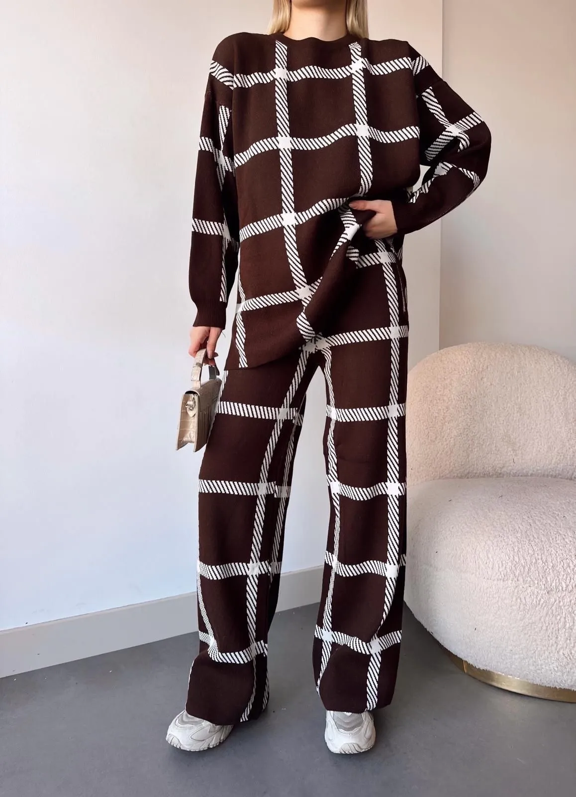 Ekoseli triko takım kahvebeyaz — görsel 4 · EE2X655UBA