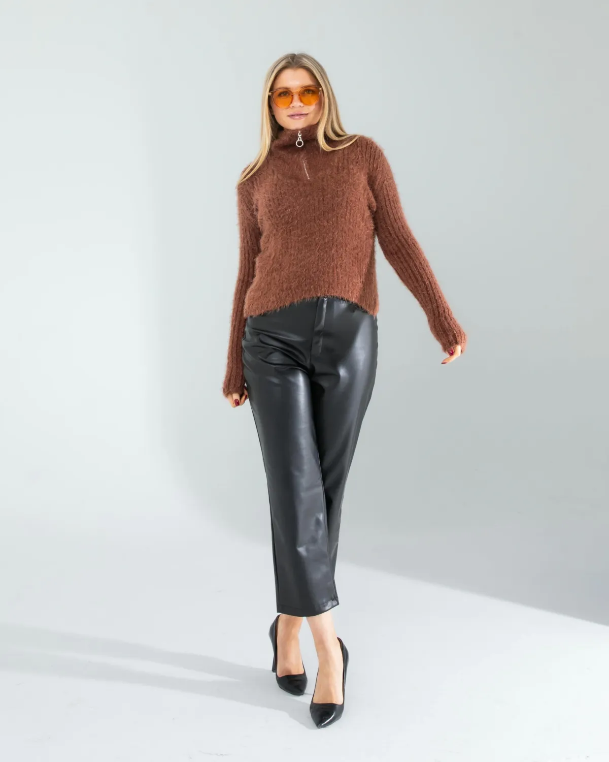 Kahve Fermuarlı Sakal Triko — görsel 3 · KV2025010153
