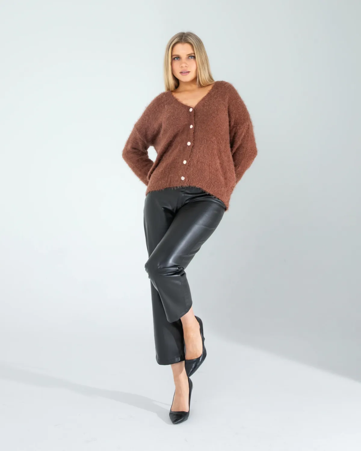 Kahve Sakal Triko Hırka — görsel 4 · KV2025010027