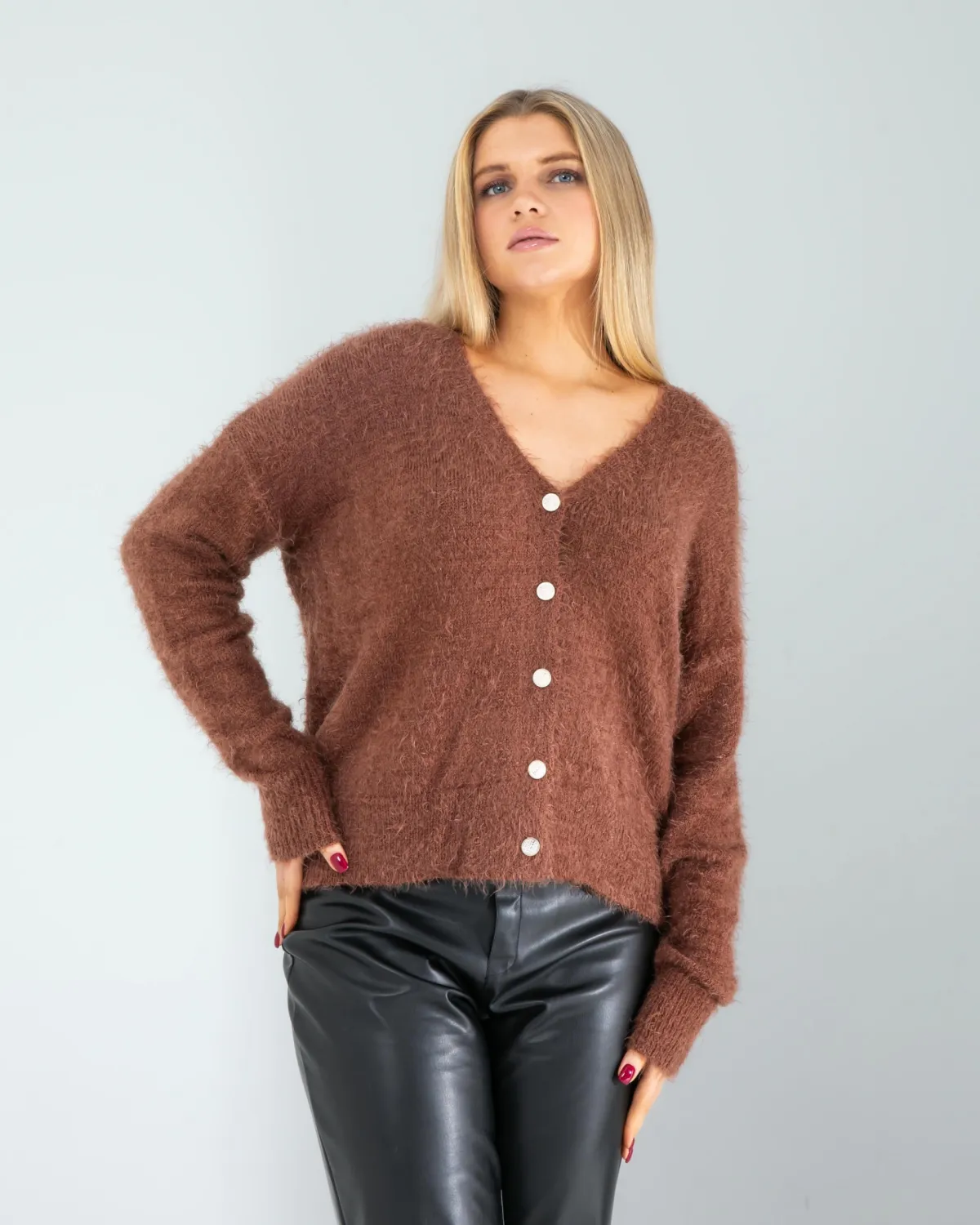 Kahve Sakal Triko Hırka — görsel 2 · KV2025010027