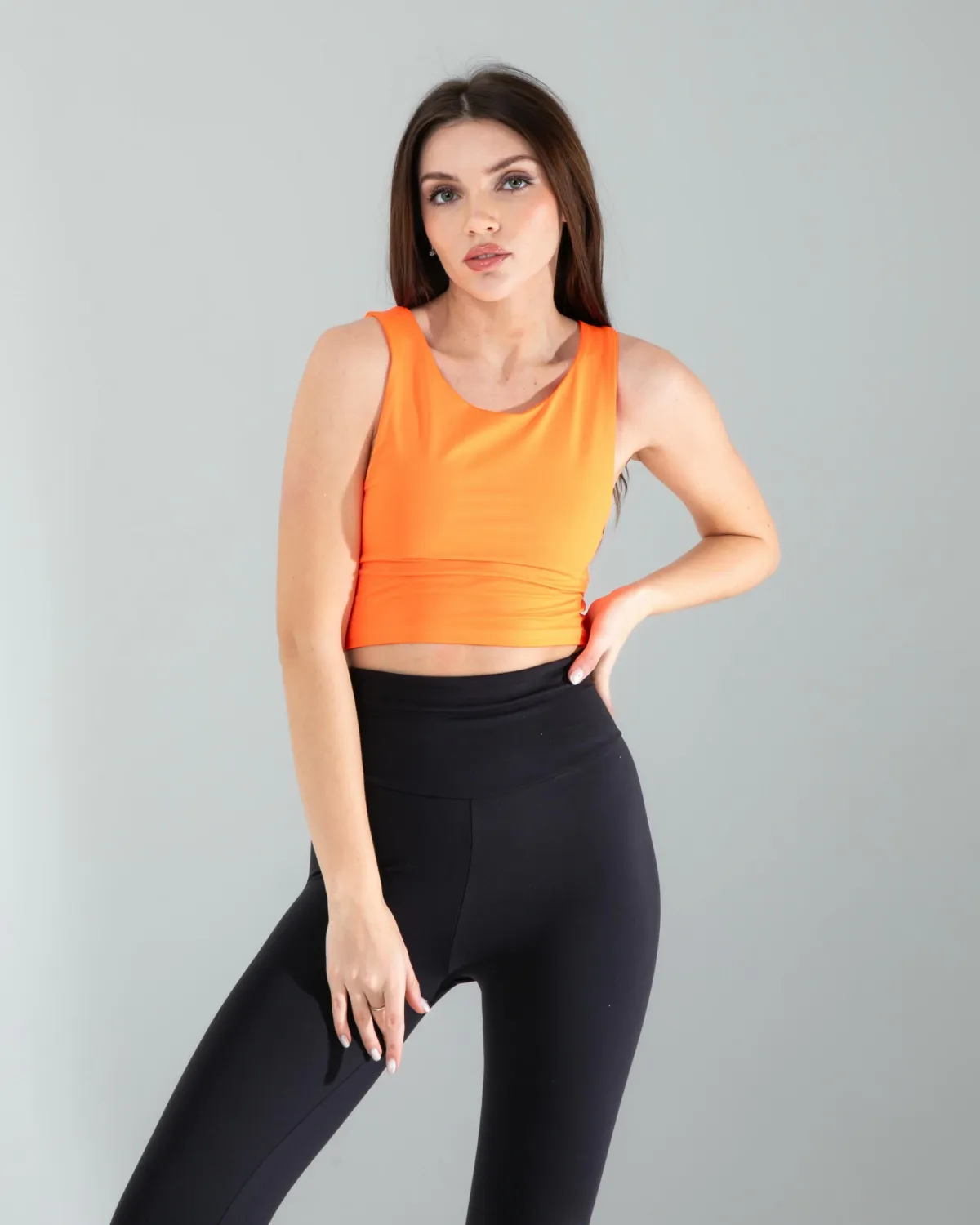 Turuncu Kalın Askılı Scuba Kumaş Crop — görsel 3 · KV2025010189