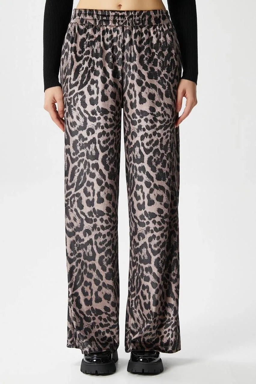 Leopar desen pantolon — görsel 2 · H8MCKGC3GM