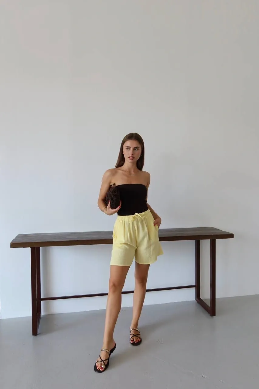 Müslin kumaş şort bağcıklı sarı pt — görsel 4 · XKGJXFS143