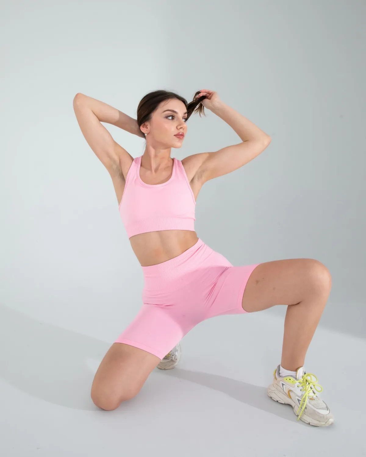 Pembe Seamless Dikişsiz Biker Tayt Crop Takım — görsel 4 · KV2025010180