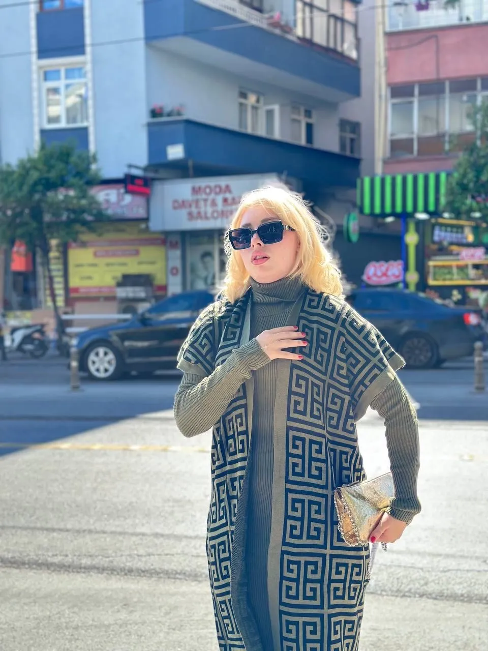 Siyah çizgi desenli elbiseli hırka triko takım haki — görsel 2 · VE86PP0BB0