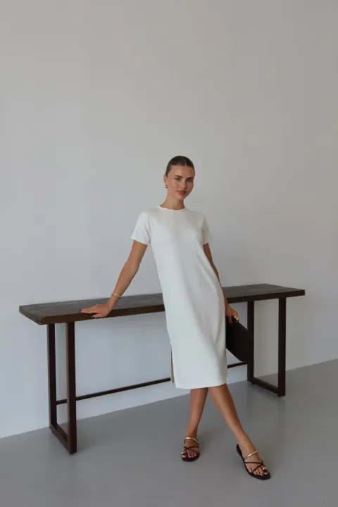 Modal yırtmaçlı elbise beyaz pt — görsel 1